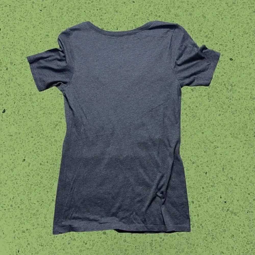 Seattle Seahawks v neck - Picture 3 of 4